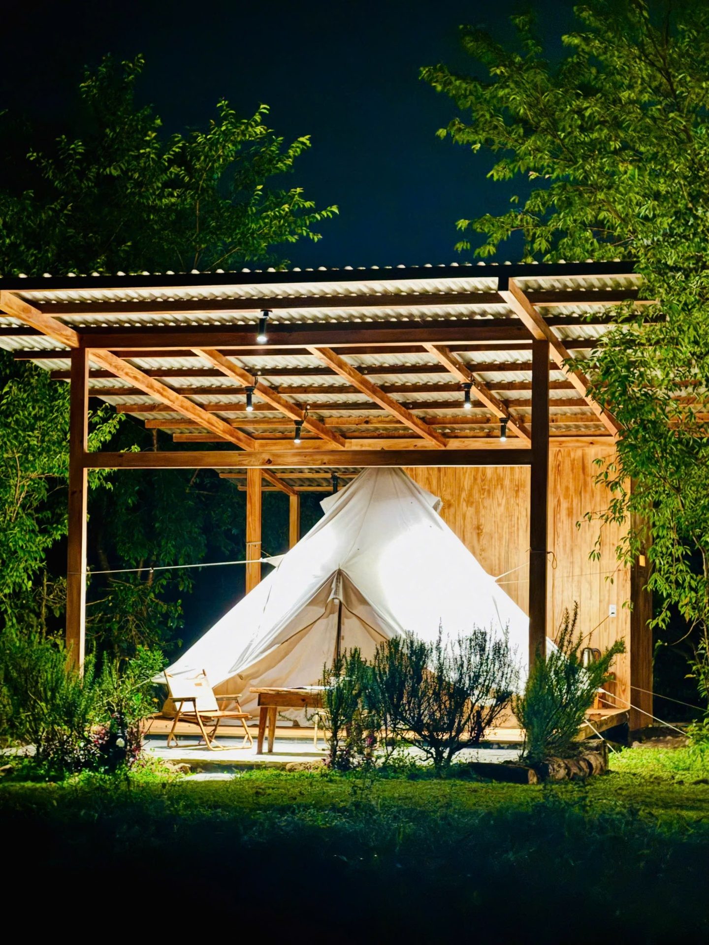 Lều glamping