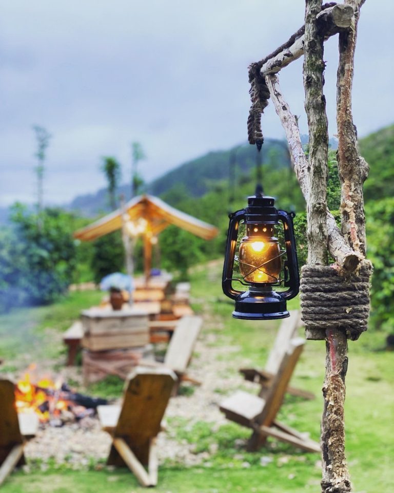 Cắm trại ở farm nó ra làm sao?